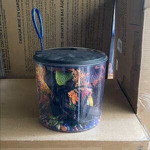 Decorative Autumn-Themed Terrarium with Black Lid